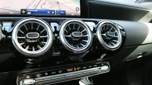 Mercedes-Benz CLA SB 180 7G-DCT