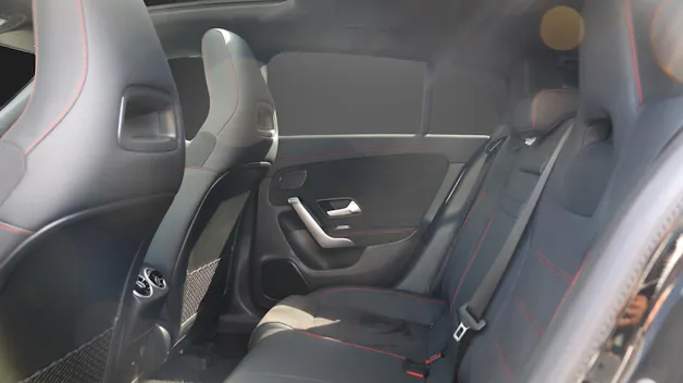 Mercedes-Benz CLA SB 180 7G-DCT
