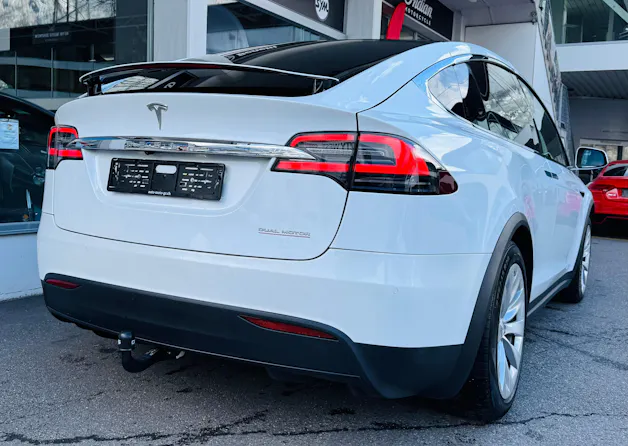 Tesla Model X Performance Ludicrous