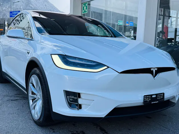 Tesla Model X Performance Ludicrous