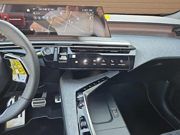 Peugeot 3008 NEW 73kWh GT