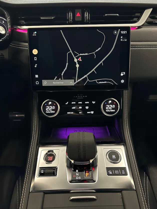 Jaguar F-Pace 2.0 PHEV 404 R-Dynamic SE AWD