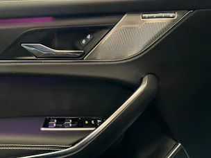 Jaguar F-Pace 2.0 PHEV 404 R-Dynamic SE AWD
