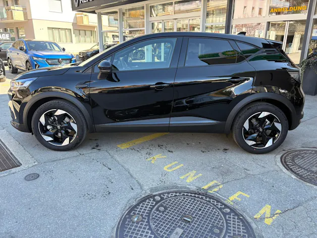 Renault Captur 1.8 E-Techno 160