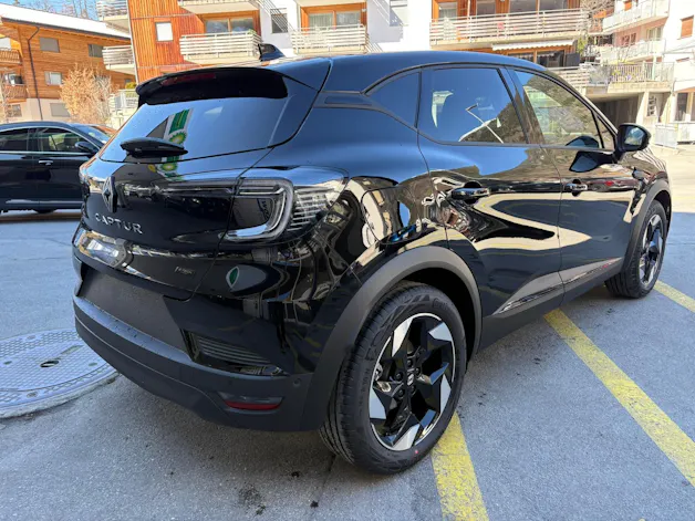 Renault Captur 1.8 E-Techno 160