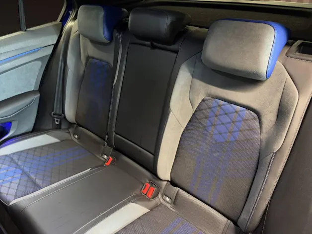 VW Golf 2.0 TSI R DSG 4Motion