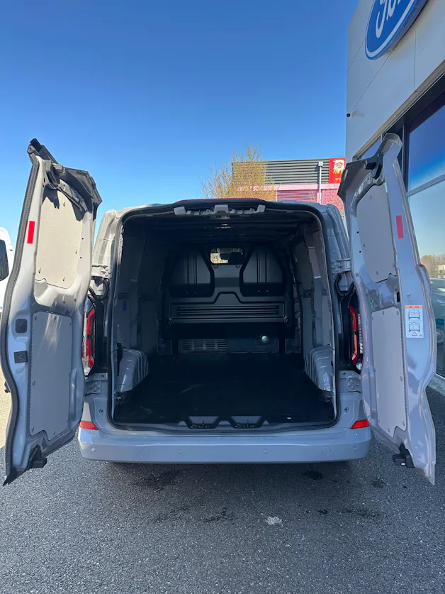 Ford Transit Custom Van 320 L1 2.0 EcoBl Limited/170CV/Aut.