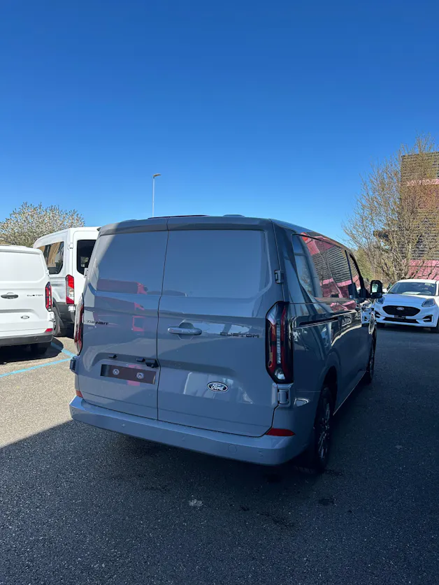 Ford Transit Custom Van 320 L1 2.0 EcoBl Limited/170CV/Aut.