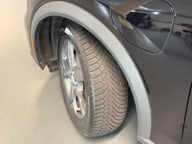Ford Mustang MACH-E RWD 91 kWh