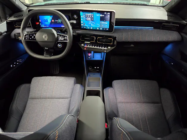 Renault R4 E-Tech Comfort Range techno