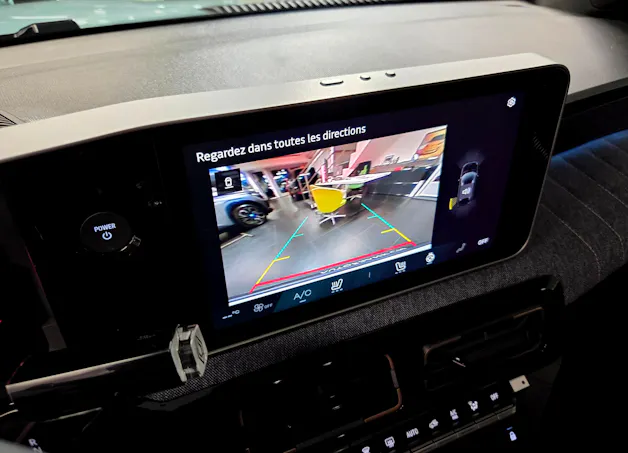 Renault R4 E-Tech Comfort Range techno