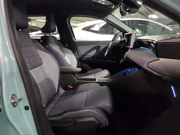 Renault R4 E-Tech Comfort Range techno