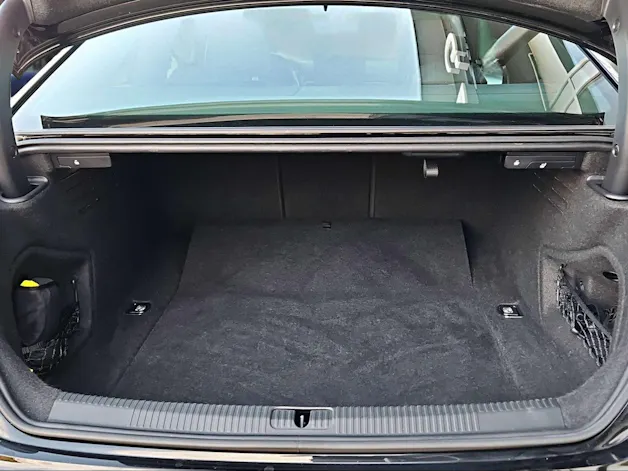 Audi A5 Coupé 40 TDI Design quattro S-tronic Mythosschwarz Metallic