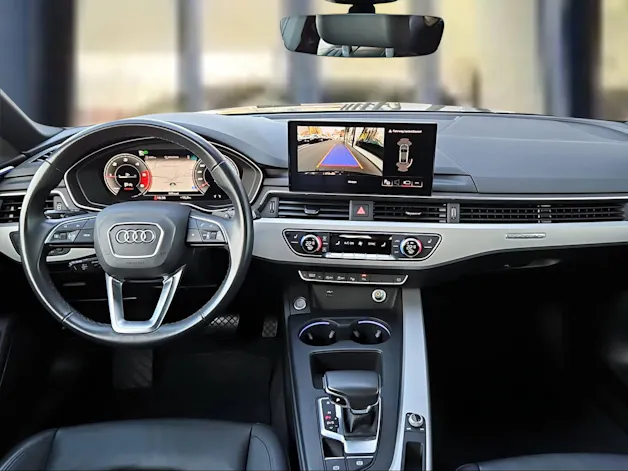 Audi A5 Coupé 40 TDI Design quattro S-tronic Mythosschwarz Metallic