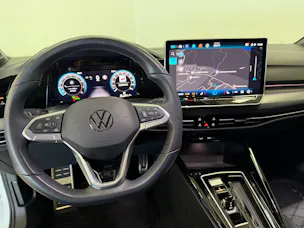 VW Golf Variant 1.5 eTSI mHEV R-Line