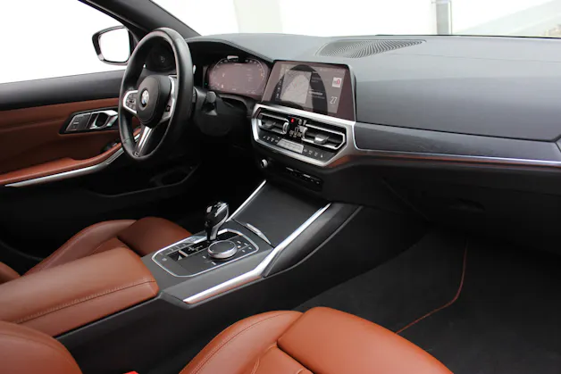 BMW M340i xDrive 48V Touring *DRAVITGRAU METALLIC*
