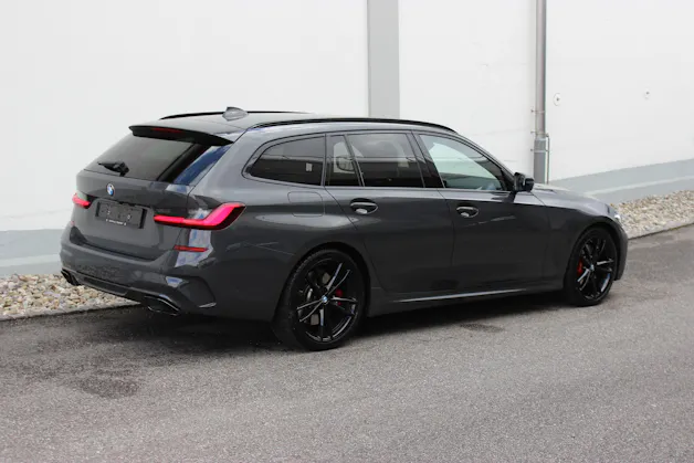 BMW M340i xDrive 48V Touring *DRAVITGRAU METALLIC*