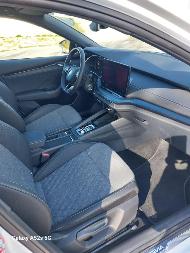 Škoda Octavia Combi 1.5 TSI mHEV DSG Sport Line