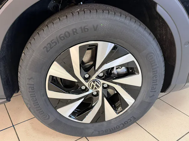 VW T-Roc 1.5 eTSI mHEV Trend DSG
