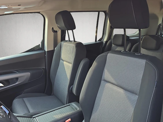 Fahrzeugbild 9 Fahrzeugbild 9