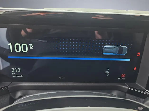 Ford E-Tourneo Courier Trend