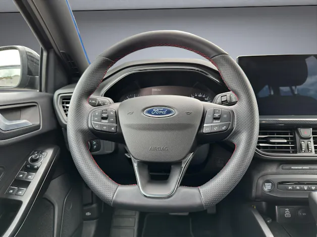 Ford Focus Station Wagon 1.0i EcoB Hybrid 155 ST-Line