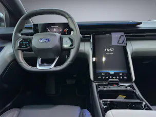 Ford Explorer Extended Range Premium AWD