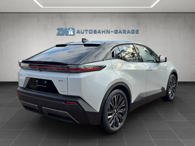 Toyota C-HR+ Premium AWD