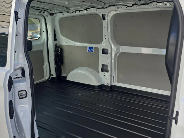 Ford Transit C van 320 L1 2.0 EcoBl