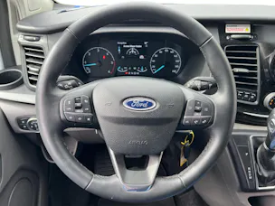Ford Tourneo C bus 320 L1 2.0 TDCi 170 Camper Trend
