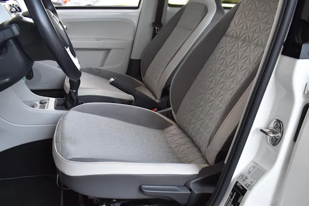 VW Up 1.0 MPI 65 BMT Beats
