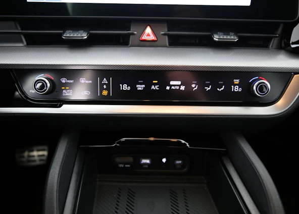 immagine del veicolo 8 immagine del veicolo 8