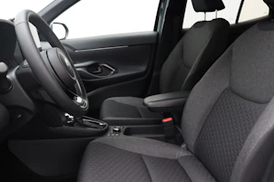 image du véhicule TOYOTA Yaris Cross 1.5 VVT-i HSD Trend AWD-i