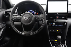 Fahrzeugbild TOYOTA Yaris Cross 1.5 VVT-i HSD Trend AWD-i