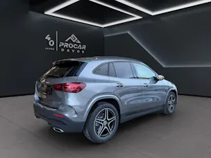 Mercedes-Benz GLA 250 Swiss Star AMG Line 4matic