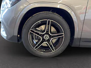 Mercedes-Benz GLA 250 Swiss Star AMG Line 4matic
