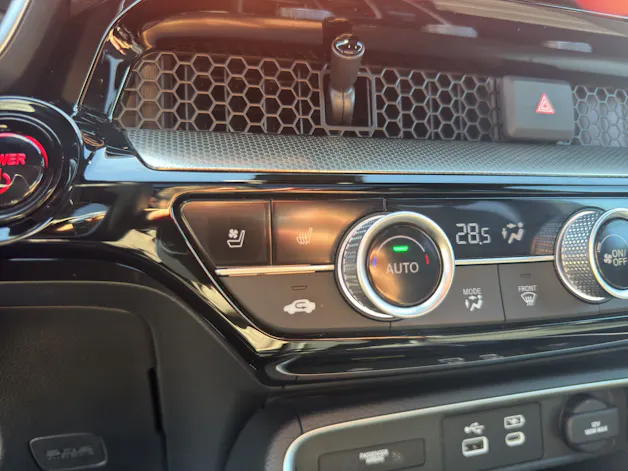 Honda CR-V 2.0 i-MMD Plug-in Hybrid Advance Tech 2WD