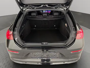 Mercedes-Benz CLA 350 4matic Shooting Brake with EQ Technologie