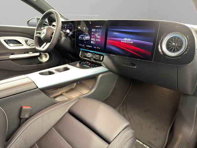 Mercedes-Benz CLA 350 4matic Shooting Brake with EQ Technologie