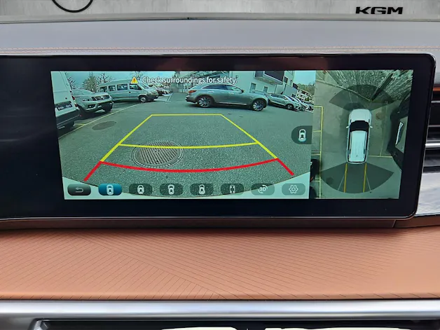 KGM Torres 1.5 T-Gdi Platinum 4WD PGD 360°