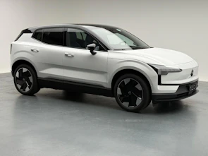 immagine del veicolo VOLVO EX30 P8 Ultra AWD