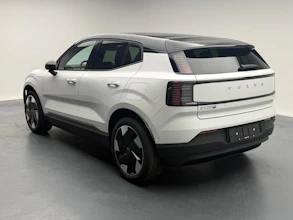 https://vehicle.imgix.net/4257459/2cedf1b3-02c2-4502-ada8-d9a0adc4f6b2.jpeg
