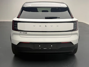 https://vehicle.imgix.net/4257459/6122811f-ebaa-48d6-87ec-c680683e9792.jpeg