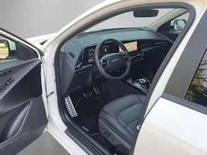 https://vehicle.imgix.net/4257483/1e6777db-4e3f-4465-a098-c395dcb6b68d.jpg