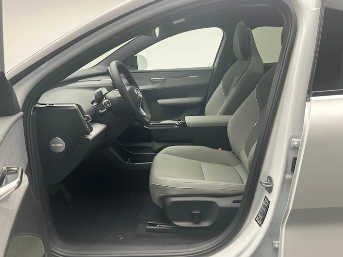 image du véhicule VOLVO EX 30