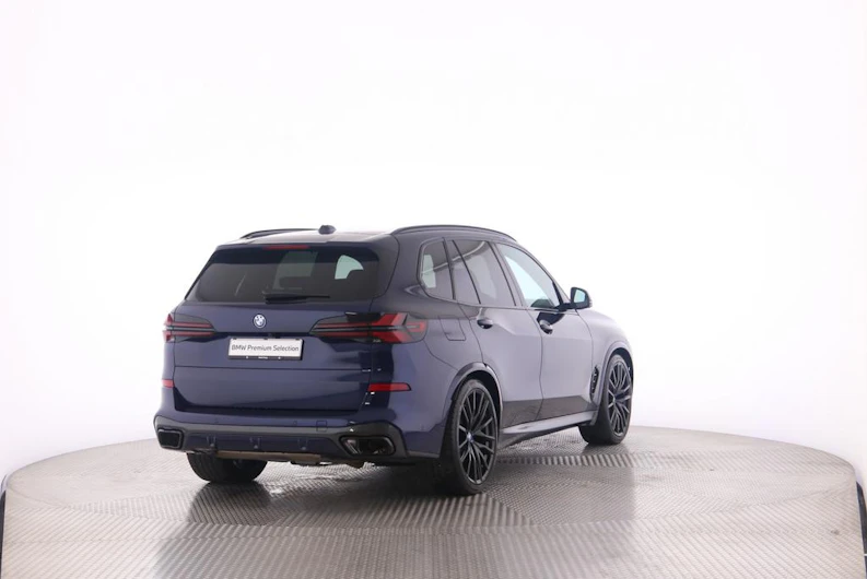 immagine del veicolo BMW X5
