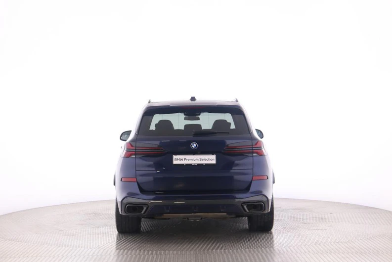 immagine del veicolo BMW X5