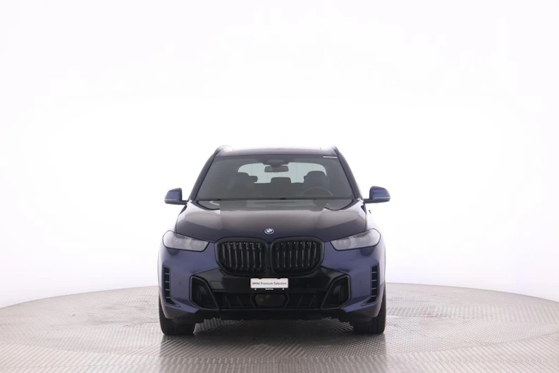 immagine del veicolo BMW X5