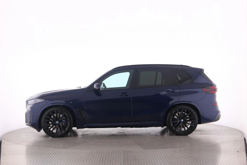 immagine del veicolo BMW X5