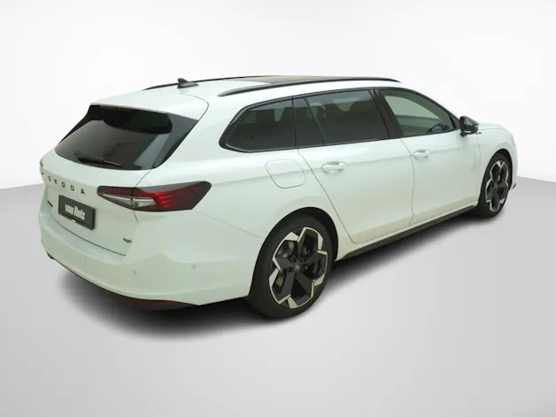 Škoda Superb 2.0 TDI Sportline 4x4 DSG